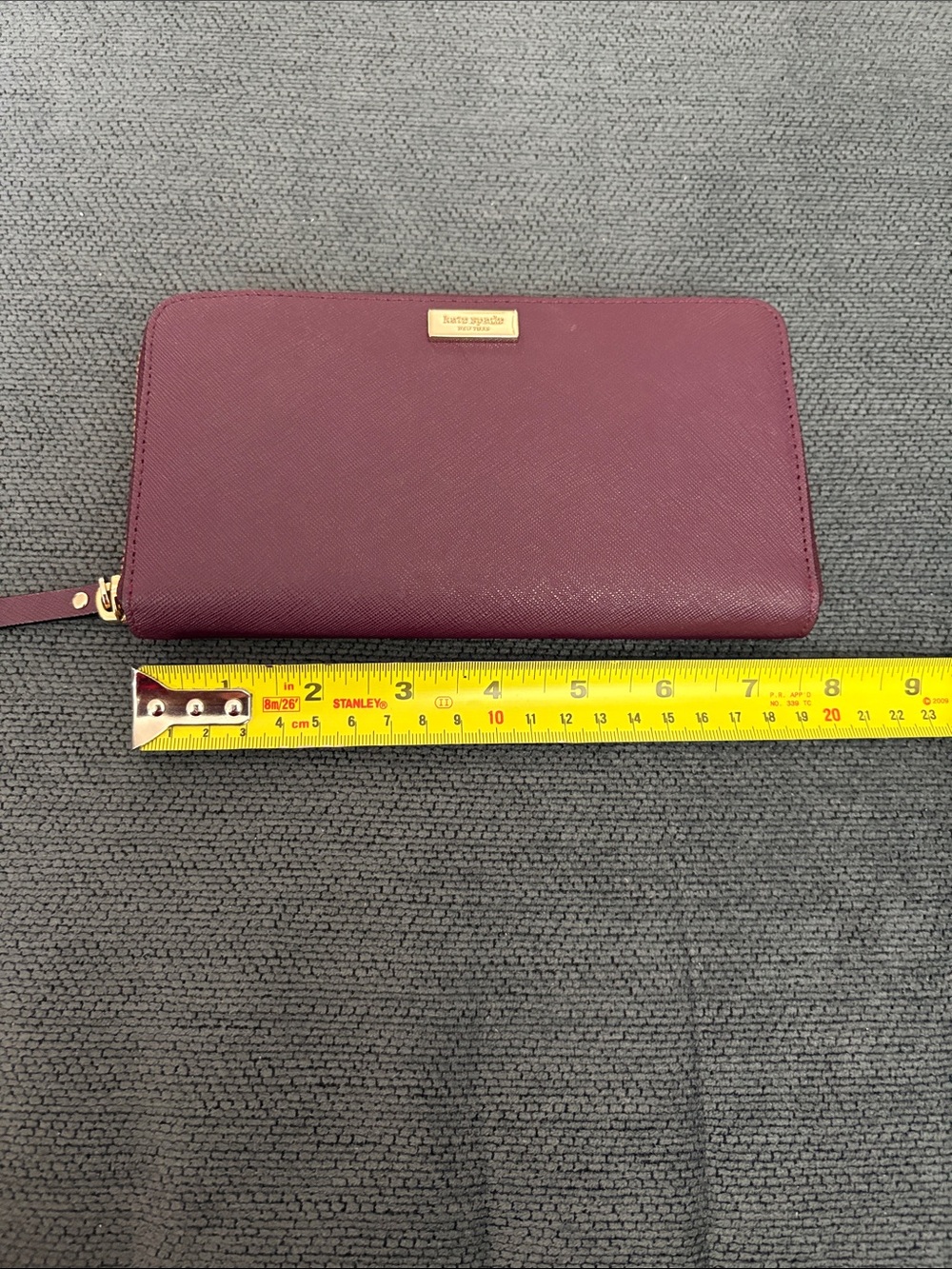 Kate Spade New York Zip Around Wallet | Plum Burgundy Saffiano Leather NWOT - Picture 7 of 10